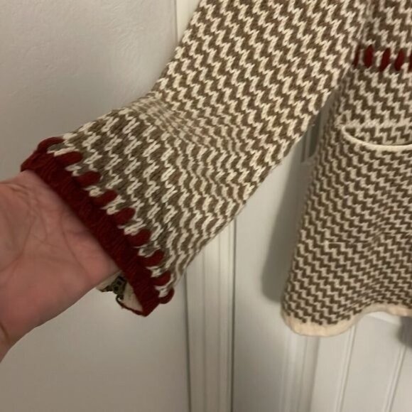 80% Lambswool  Hooded Cardigan Jacket Women's L, w/ Belt &‎ Zip Closure - Picture 5 of 16